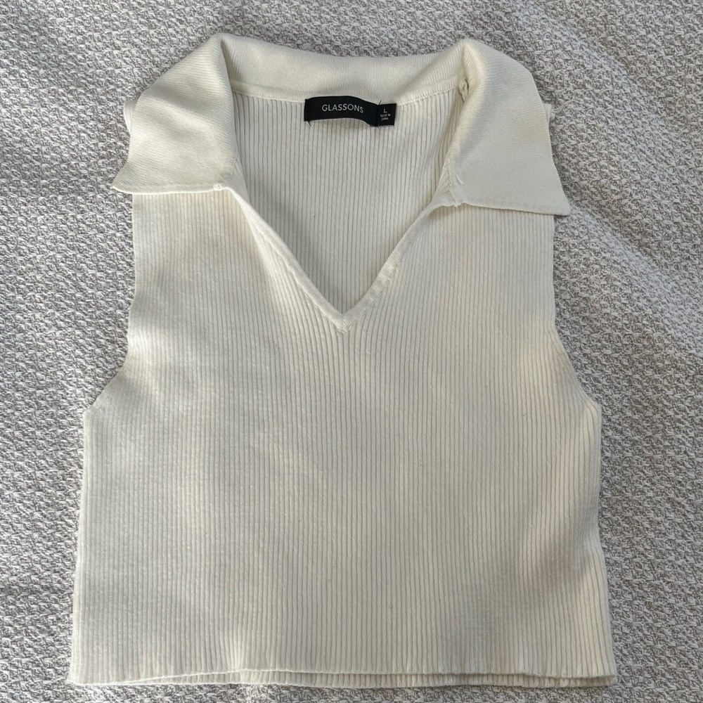 Glassons Ivory Ribbed V-Neck Cropped Tank Top